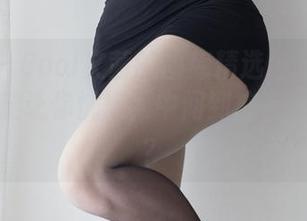 微密圈 – Cool文茜的图库精选怎样？沙漏腰与蜜腿让你恍惚，中间到底有什么神秘？