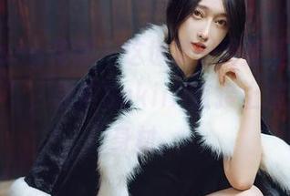 HuaYang花漾 – 这也算是图库里的“长腿大典”，思淇Sukiiii直接上演了魔鬼身材。