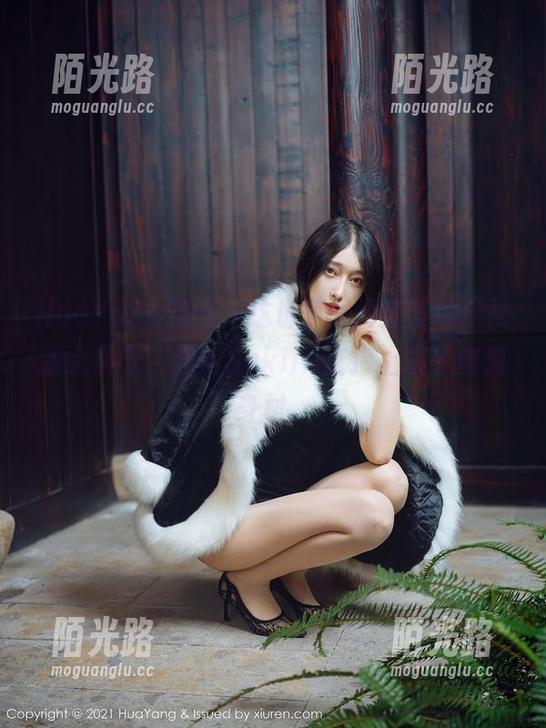 HuaYang花漾-思淇Sukiiii HuaYang花漾 - 这也算是图库里的“长腿大典”,思淇Sukiiii直接上演了魔鬼身材。
