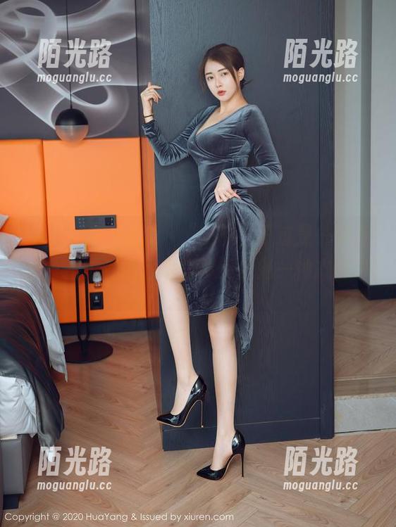 HuaYang花漾 - “秘书”不过是一种装扮，田冰冰的私房写真更像是一种态度吧。