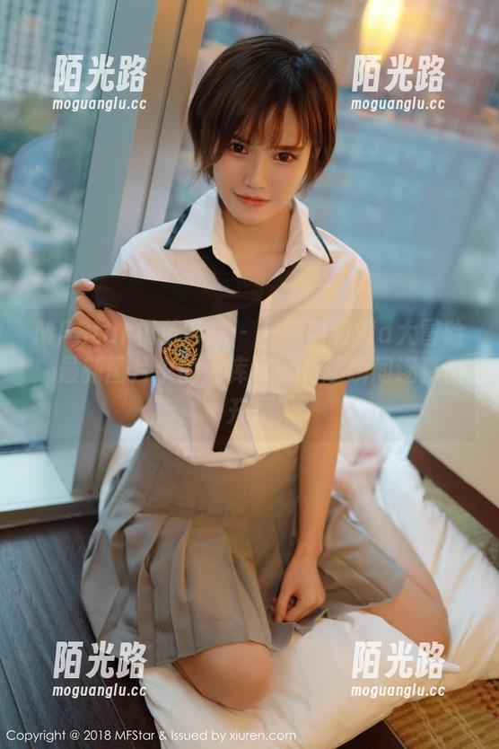 MFStar模范学院-一颗甜蛋黄a MFStar模范学院 - 一颗甜蛋黄a大冒险:最新图片中的死库水,有趣瞬间逐幕展开!