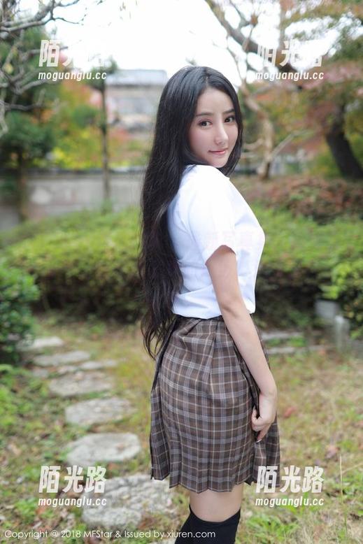 MFStar模范学院-徐微微mia MFStar模范学院 - 最新写真集:徐微微mia与蕾丝卷起怎样的风波,满屏都在撩拨。