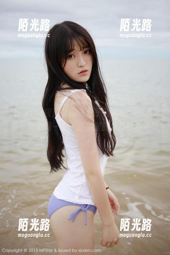 MFStar模范学院 - 白子嫣nicky长腿写真：真心问一句，这条腿的保养秘籍是啥？