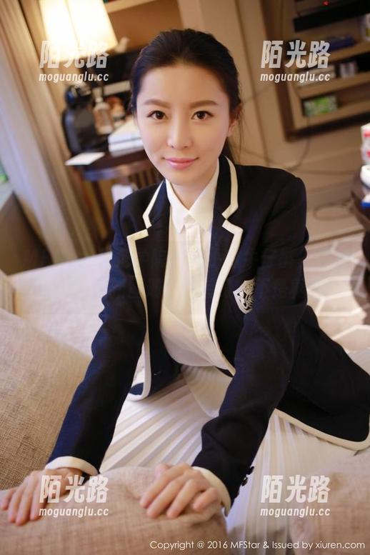 MFStar模范学院 - 别小看牛仔裤，糯美子Mini最新图册华丽转身，不是真的！