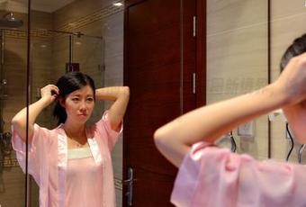 PANS写真 – 看，Kiki的花嫁私拍！美图新境界，像是在翻阅一本画册。