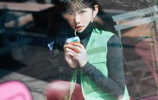 Sonson(손손)Loozy的写真——下载去泡图，能让你一整天嘴角上扬！