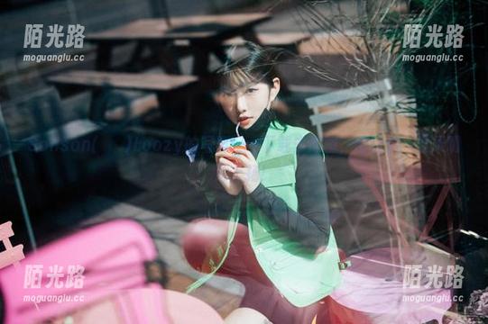 Sonson(손손)Loozy的写真——下载去泡图，能让你一整天嘴角上扬！