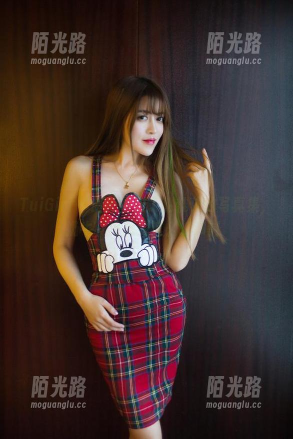 TuiGirl - 最近翻到了赵惟依的写真集，奶牛，没想到这么..呜呜！