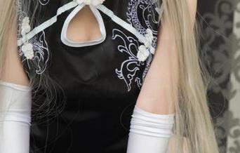 UGirls尤果网 – 免费跳水？李思宁泳池合集，让你低头也能看到不一样。