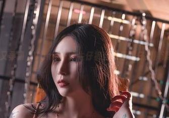 温柔又柔韧，Vams子的牛仔裤合集值得仔细解读一下