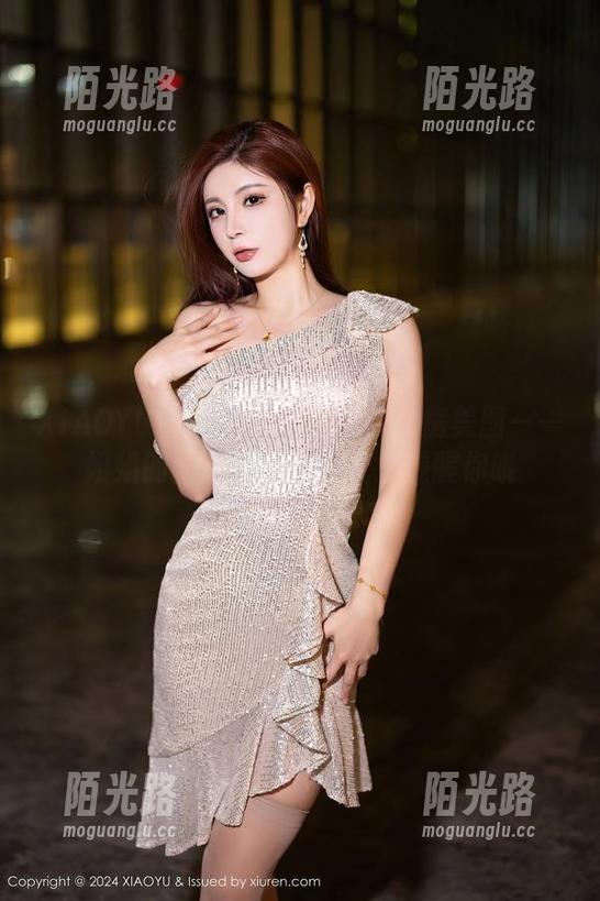 XIAOYU语画界 - 李丽莎的私房美图——姐姐的回眸杀，别说我没提醒你哦