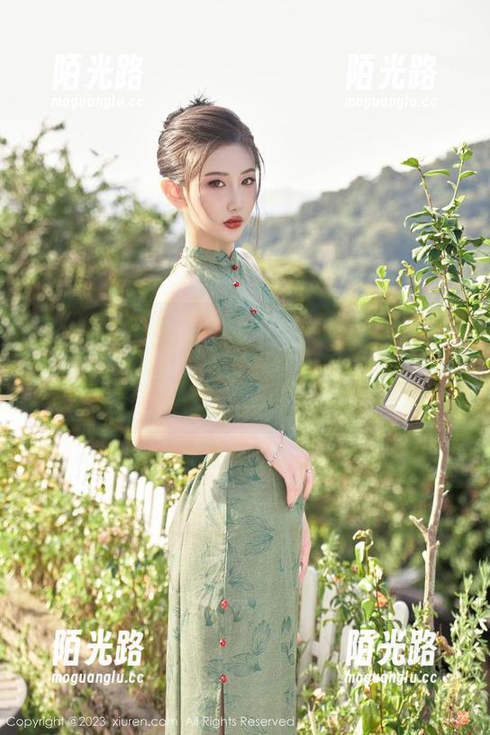 Xiuren秀人网 - 结婚？不如欣赏Elise谭晓彤婚纱全套原图，给单身狗们带来些乐趣