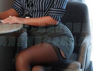 Xiuren秀人网 – 遨游在周媛媛的教室：高清套图等你来趴趴走！