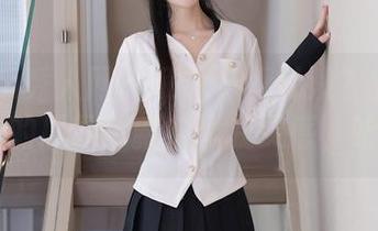 Xiuren秀人网 – 和服穿得乱没？安妮Tess的原图更新给了我灵感，哈哈