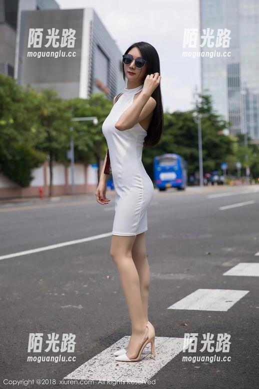 Xiuren秀人网-小热巴 Xiuren秀人网 - 小热巴海边高清写真,脑洞大开,她和海鸥谁更会Pose?