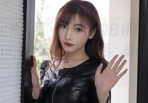 Xiuren秀人网 – 图集里的白裙和小茉莉jasmine，好像在无声对话，谁能破解这冰冰凉凉的气氛？