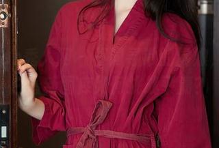 Xiuren秀人网 – 不同寻常的厨娘，田兮白最新图库如何挑战平庸？