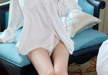 Xiuren秀人网 – 舒林培的长腿，定制了一份令我心猿意马的写真。