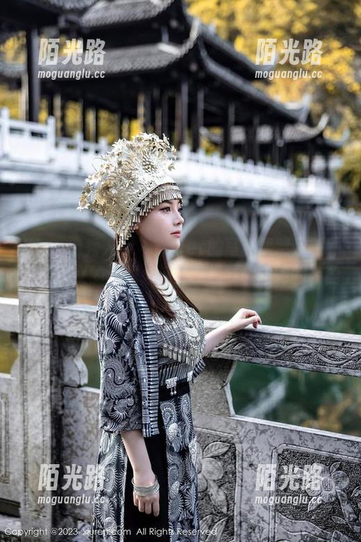 Xiuren秀人网 - 苏可er的写真果然是一种透明主义的流派，连空气都要嫉妒她的轻盈。