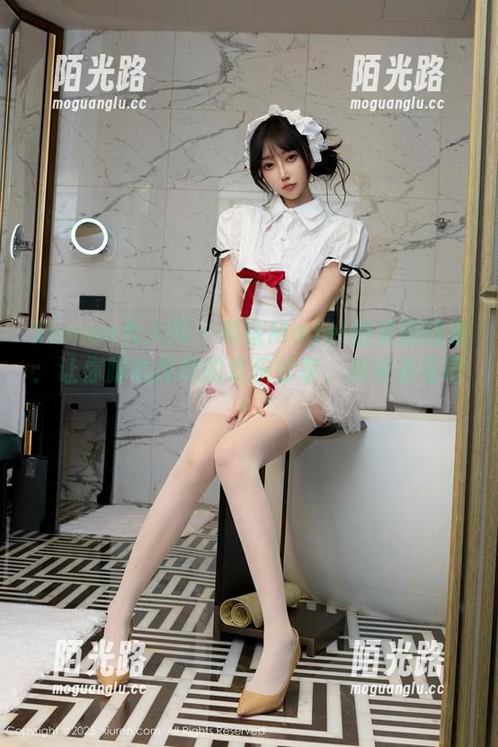 Xiuren秀人网 - 葛征Model的美脚图集：让你脚心痒痒的欢乐分享，滚来看看吧！