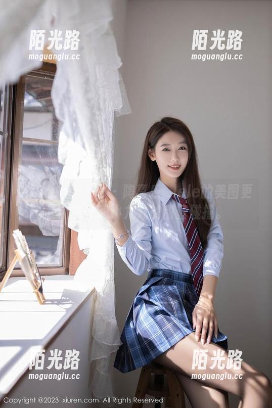 Xiuren秀人网 - 陶喜乐_lele的美图更新：棉袜和小九九的甜蜜碰撞。