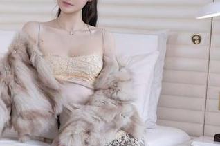 Xiuren秀人网 – 校服写真曝出！雨瞳Yoyo让你忍不住想入非非，来也快来！