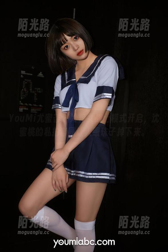 YouMi尤蜜荟 - 冷艳女战士模式开启，沈蜜桃的私拍套图让人眼珠子掉下来。