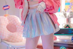 这！是ZinieQ送给你的礼物——明日香美图，免费拿走不谢！