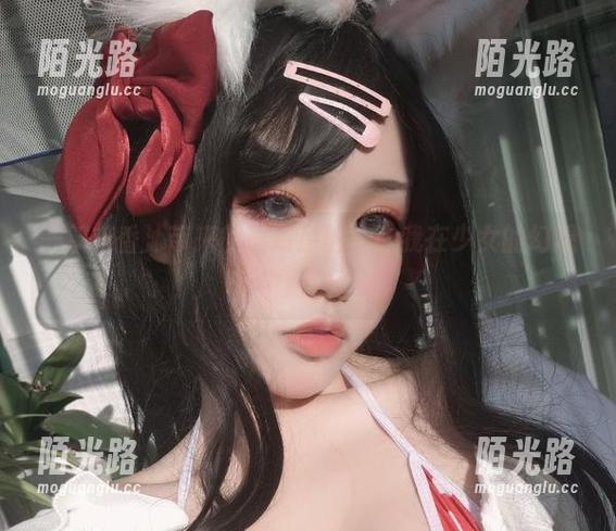 一笑芳香沁带来的最新原图，让我在少女的幻想中游走。
