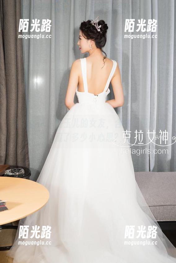 克拉女神 - 佟玉儿的女友，合集：照片里藏了多少小心思？