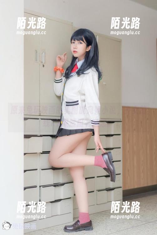 原来兔玩映画的美图能宛如小说，少女前线K2果然挺有意思。