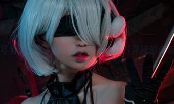 可可老师的水手服cos，来到了一片异域的合集中