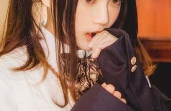 喵糖映画懒得搭理你的猫儿女友先下载她的写真再说