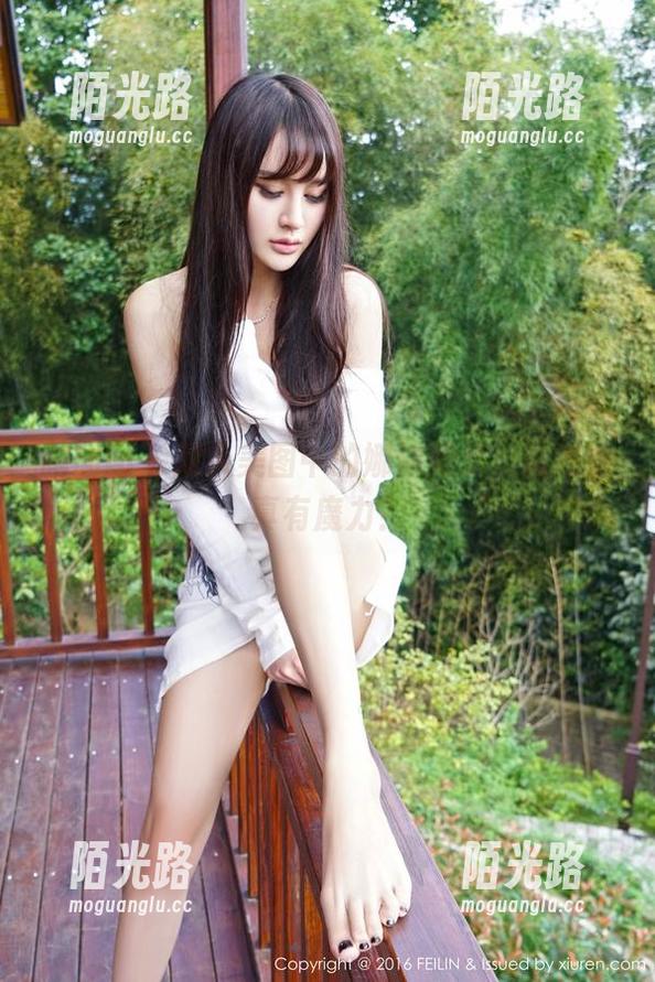 嗲囡囡 - 双人美图中的娜依灵儿，难道她真有魔力？