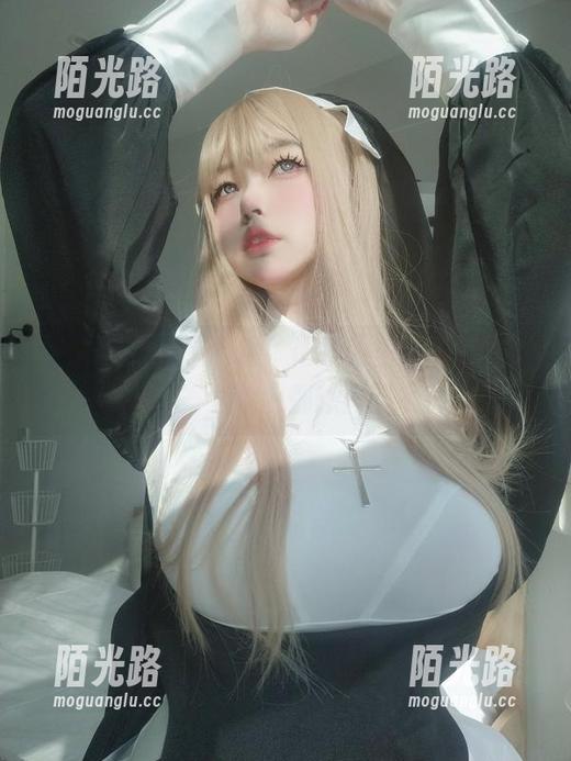 全套不仅仅是配件，体操服里的女主K每一个角度都想拷贝