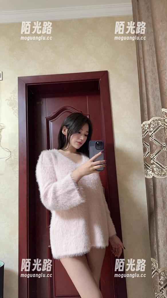奶宝妹纸 微密圈 - 毫无压力,全是乐趣!奶宝妹纸的秘书图集无圣光内容别错过~