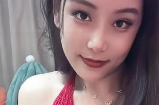 微密圈 – 兔女郎奶雯让人疯狂，别忘记在网盘里留个位置！