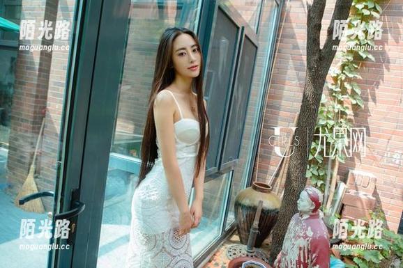 尤果网-才可儿 尤果网 - 体操服下的才可儿,分享她如梦似幻的轮廓。