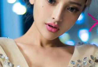 尤果网 – 李宝儿的运动套图：一场让你想起青春的宅家花式健身