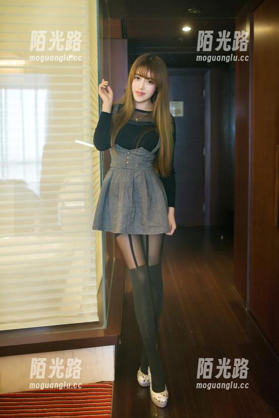 推女郎 - 偷偷告诉你，田芯娜的女仆写真，高清模块美炸了！