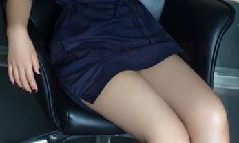 推女郎 – 艾栗栗红裙私拍，某种程度上惊呆了小宇宙，腿长真的罪！