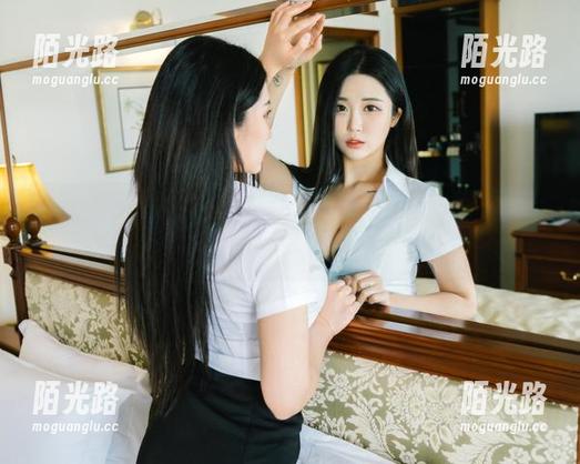 普美(bomi)的泳衣合集——为沙滩增添‘一抹光彩’，顺便测试水温！
