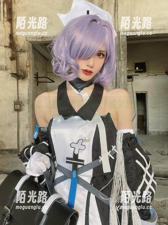 在木之本果的空姐写真中，偶尔想问，谁的走廊那么迷人？