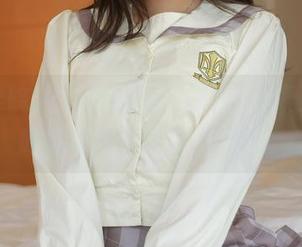 模范学院 – 礼服加持，Ellie艾栗栗在图库里的资源真让人费解。