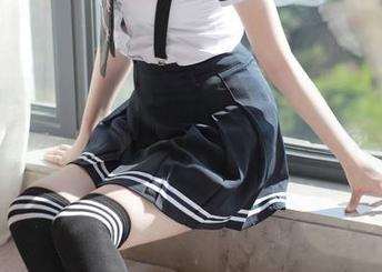 模范学院 – 图包里的唐琪儿il，婚纱披着的只是那种……算了，等你看了再说吧。