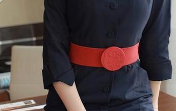 模范学院 – 艾莉Evelyn职业装无圣光：套图中的每个细节都在轻声细语。