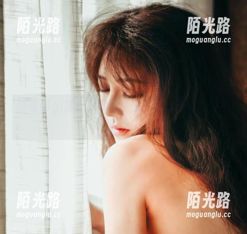 樱晚gigi搞怪钢琴课，生日的无圣光写真新体验！