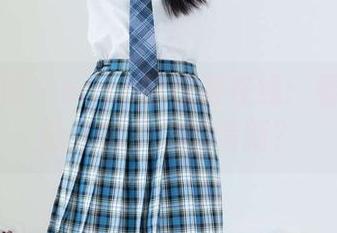 物恋传媒 – elise的校服在线：看那一抹让人想多想的清新？