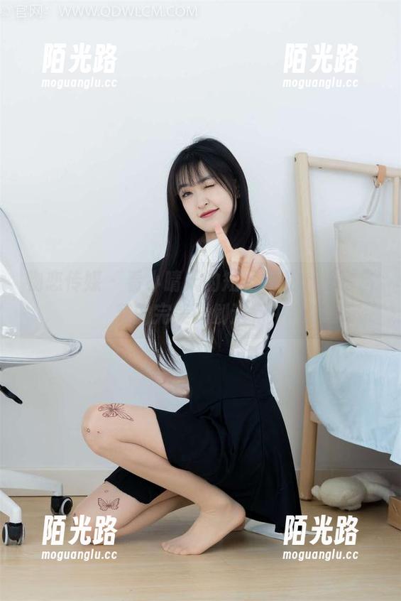 物恋传媒 - 看小晴天的短裙作品，放飞自我的完美计划进行中