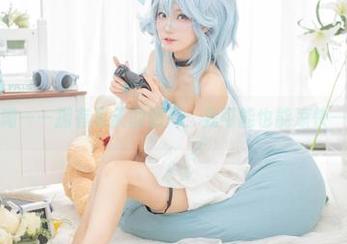 狐萝卜呦——拥有夏天的照片，我可能也能凉快一下吧？